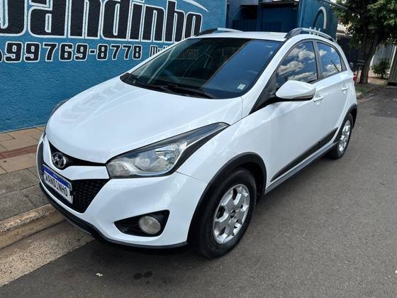 HYUNDAI HB20X 1.6 16V PREMIUM FLEX 4P AUTOMÁTICO